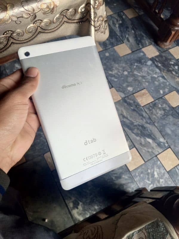 Huawei Docomo tab 4