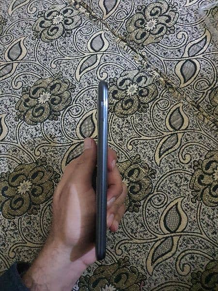 Infinix smart 6 64 gb 4