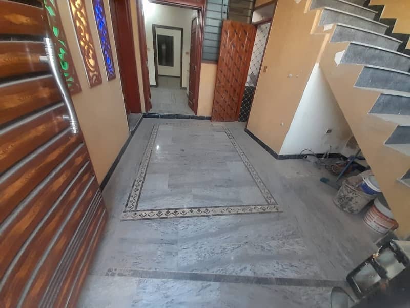 5 Marla Double Storey Available For Sale In Lalazar2 Dhamyal Road 39