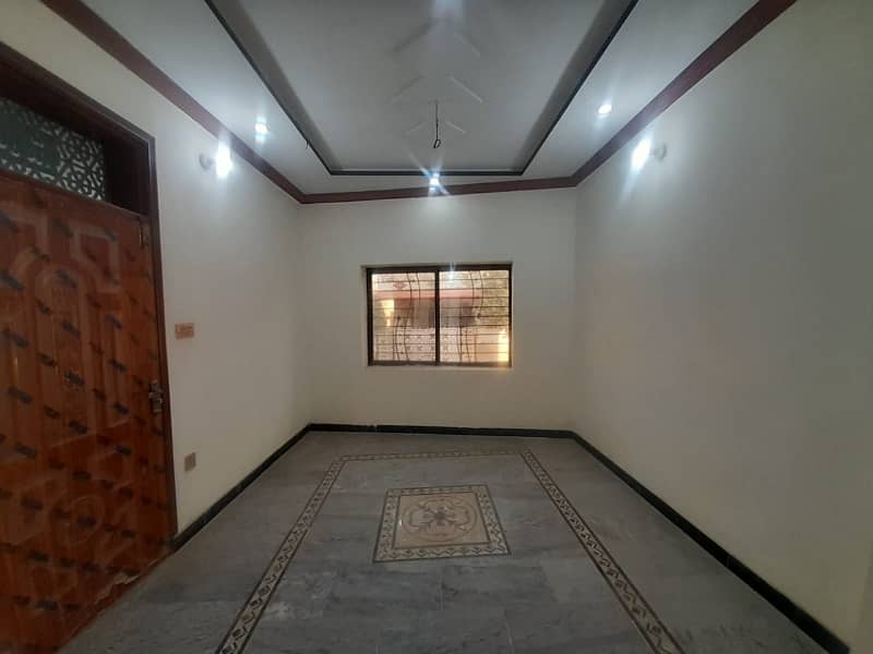 5 Marla Double Storey Available For Sale In Lalazar2 Dhamyal Road 40