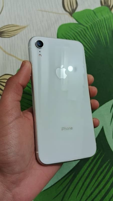 iphone xr 128 factory unlock 1