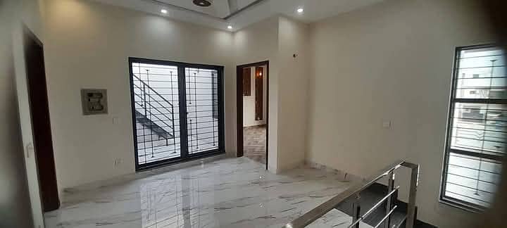 BEAUTIFUL BRAND NEW HOUSE FOR RENT 0