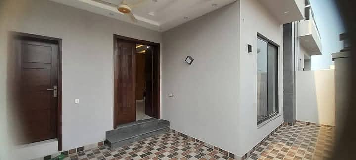 BEAUTIFUL BRAND NEW HOUSE FOR RENT 7