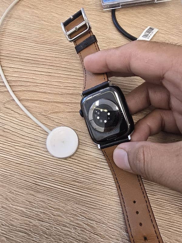 Apple Watch 8 45mm 1