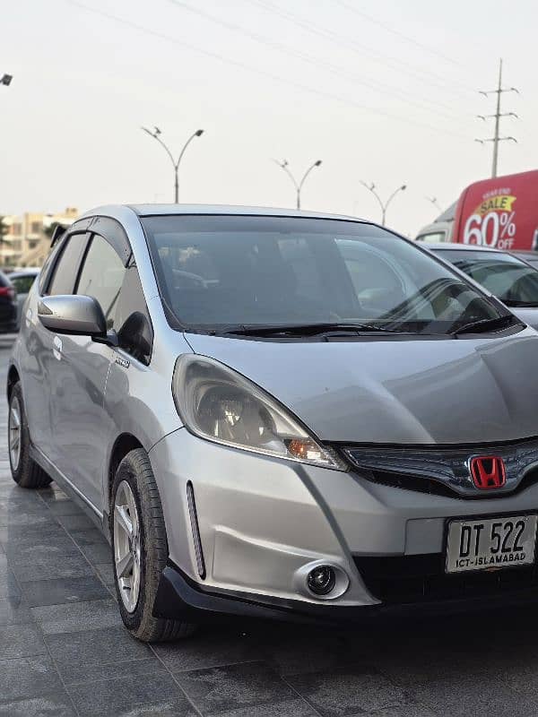 Honda Fit 2011/2015 Hybrid 3