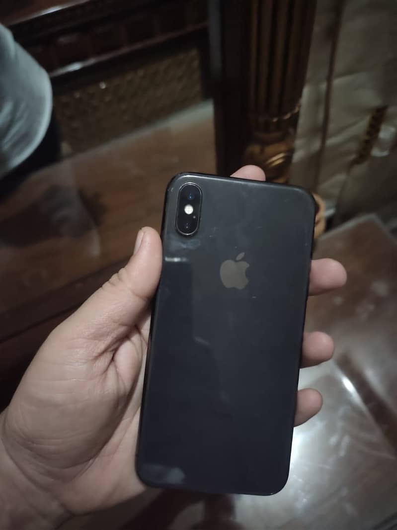 Apple iPhone X 5