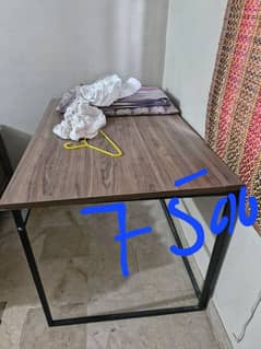 Stady folding Table for sale