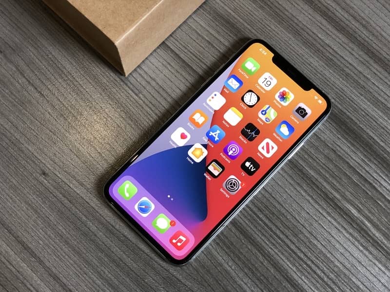 IPhone 11 Pro 10/10 Condition 256 GB Dual PTA Approved. 2