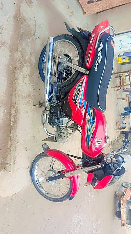 Honda Dream CD 70 For Sale 4