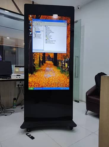 Digital touch Kiosk-SMD screen Indoor-Logitech Video conference Camer 0