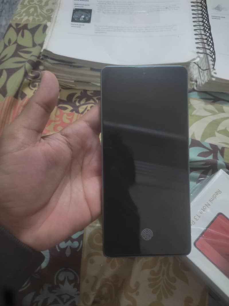 Redmi note 13 pro 8/256 ( green colour) 1