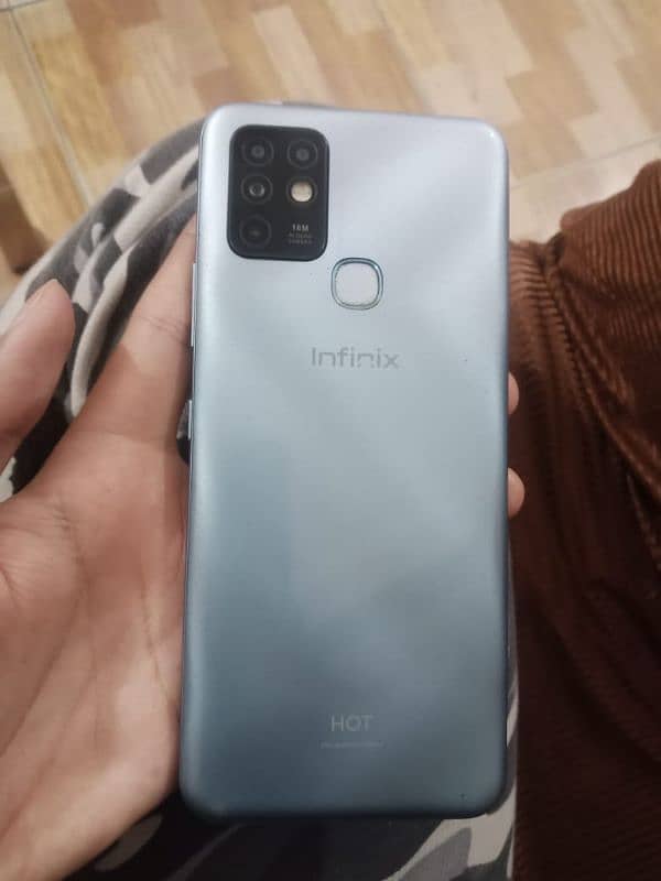 Infinix Hot 10 - 4/64GB in Excellent Condition | Only 19,000 PKR 1