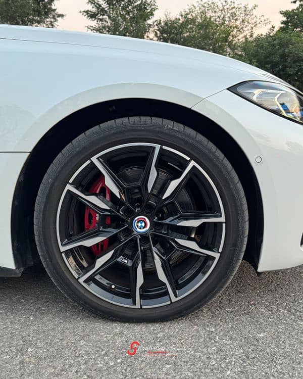 BMW i4 M50 2022 10