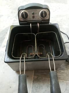 Electric oil fryer