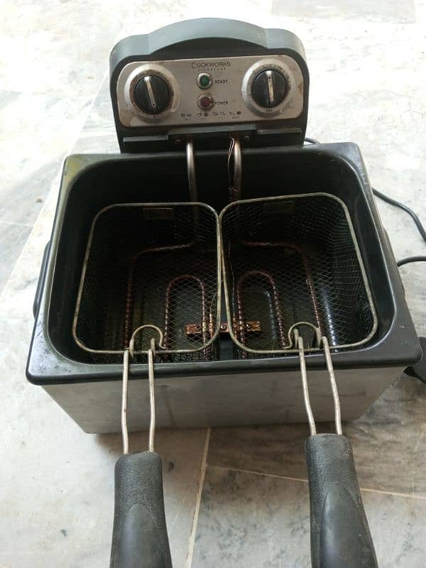 Electric oil fryer 0