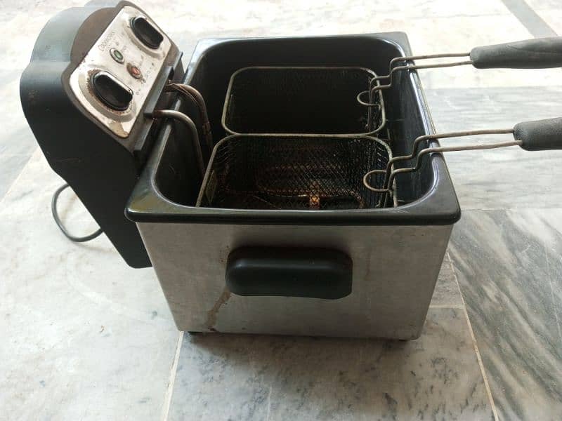 Electric oil fryer 1