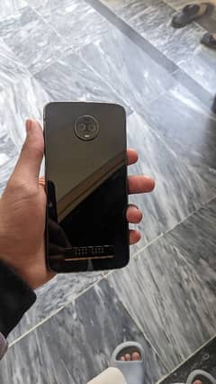 Moto Z3  4/64 Pta Approved  (pubg 60fps) 8.5/10 condition