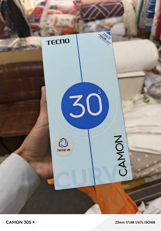 Tecno Camon 30S 8+256 3