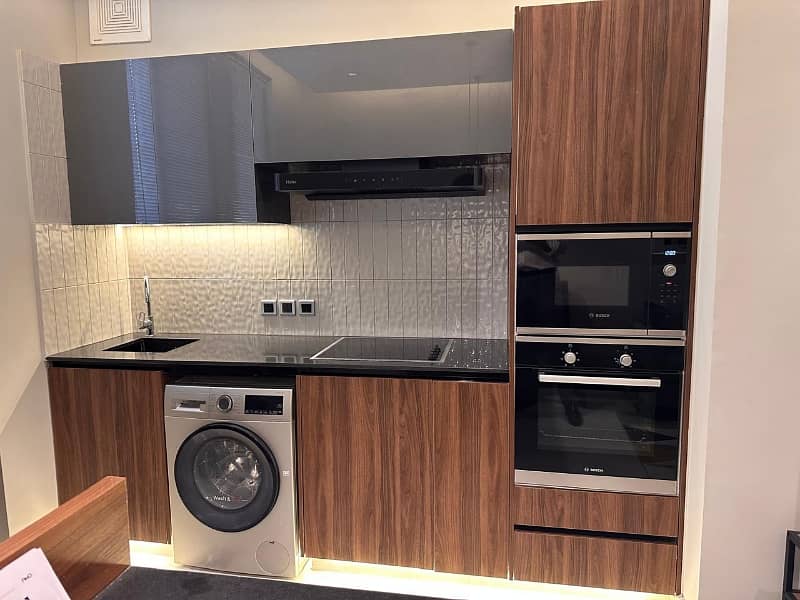 Brand New Luxurious Fully Furnished 1Bed Lounge Kitchen Inclusive All Utilities 2