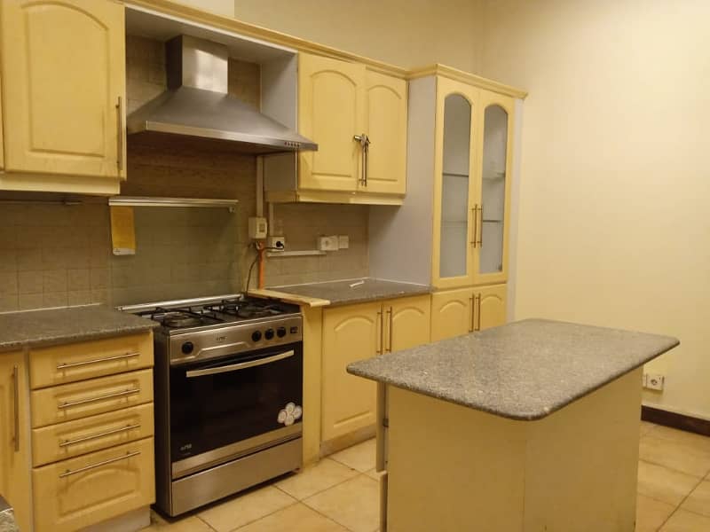 Independent Fully Furnished Upper Portion 3 Bed Separate Gate 1