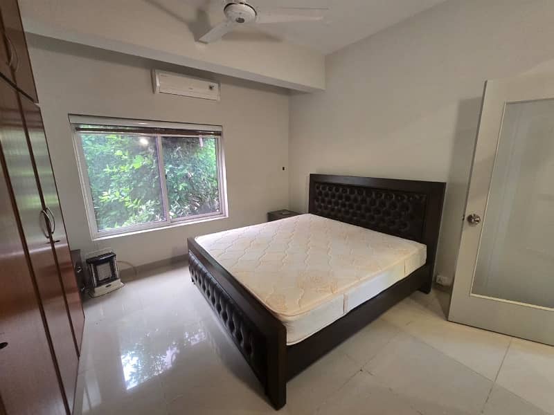 Fully Furnished Upper Portion 1Bed Beautiful Location, Independent 4