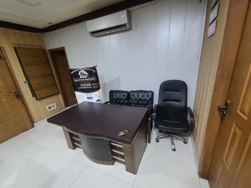 5000 squre feet Office for rent in gulberg for Silent office (Call center + Software house + Marketing office and other setup as you want 10