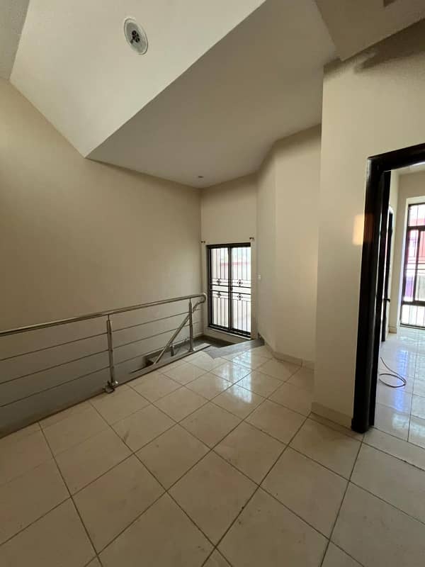 6 marla house for rent 10