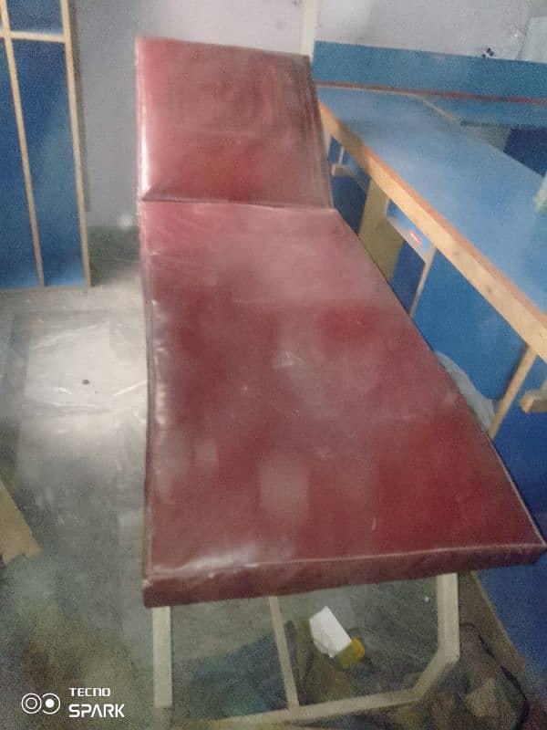 patient couch bed for sell in cheep price 2