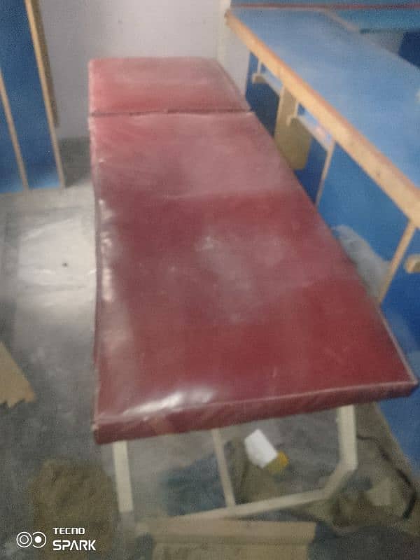 patient couch bed for sell in cheep price 3