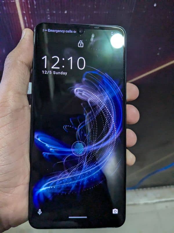 Aquos o basic 5g 6/64 4 month sim time 10/10 condition 4