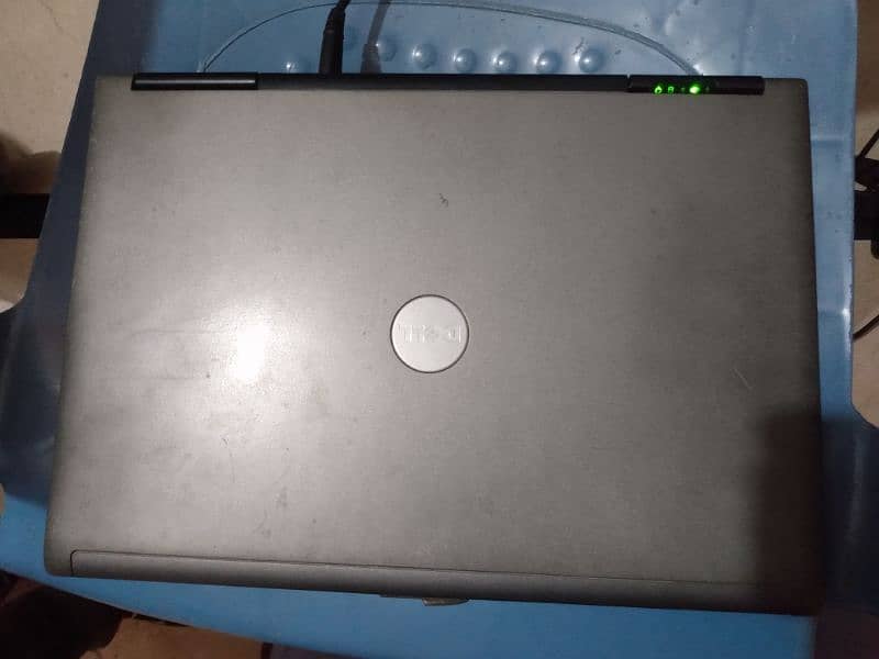 Dell Latitude D630 Laptop 0