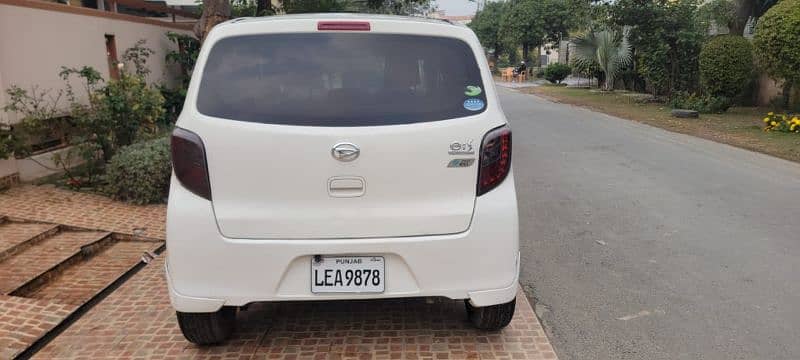 Daihatsu Mira 2013 6