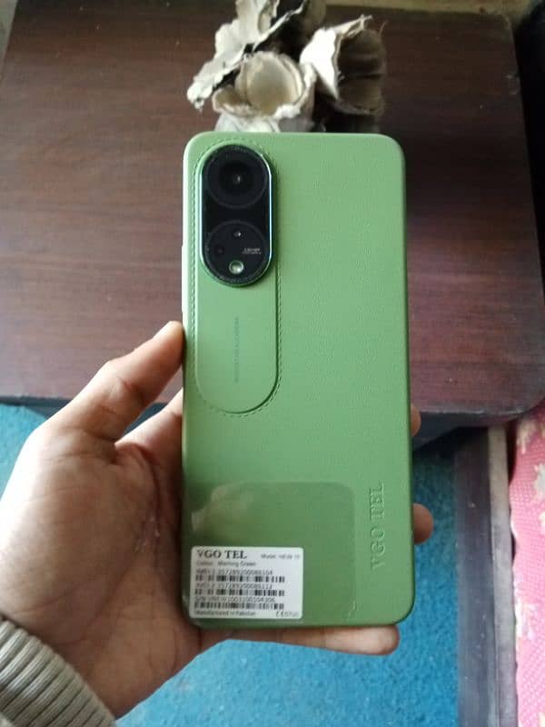 vgotel New 10 phone All ok will all accessories and box  in warranty 0