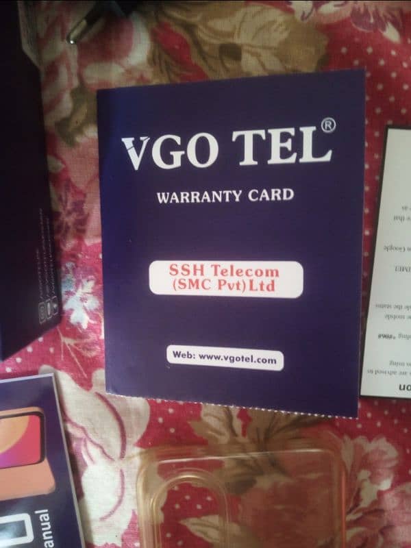 vgotel New 10 phone All ok will all accessories and box  in warranty 4