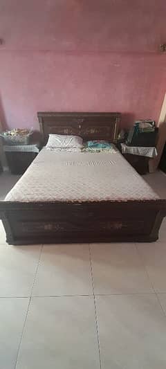 I want to sell out 9ne King bed with full set queen bed and kids beds