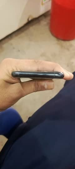 iphone 11 pro 64 gb