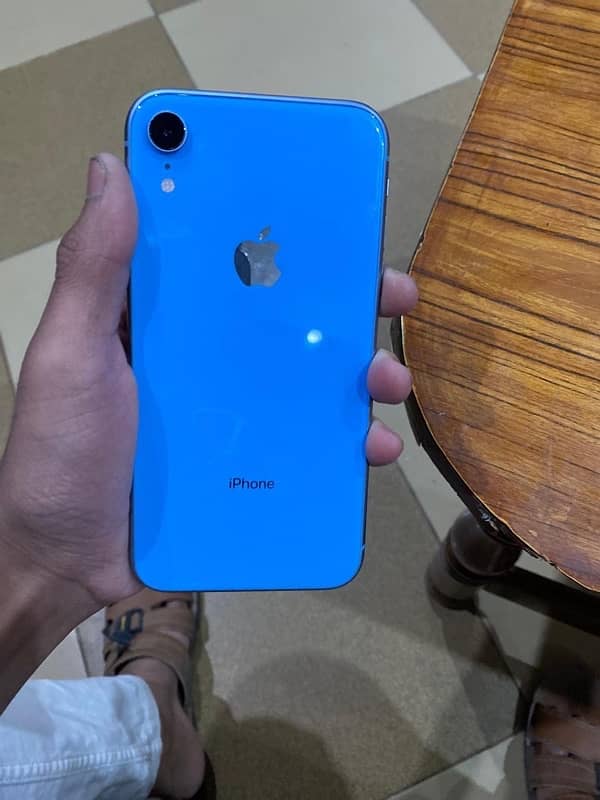 iPhone xr 64 gb jv 5