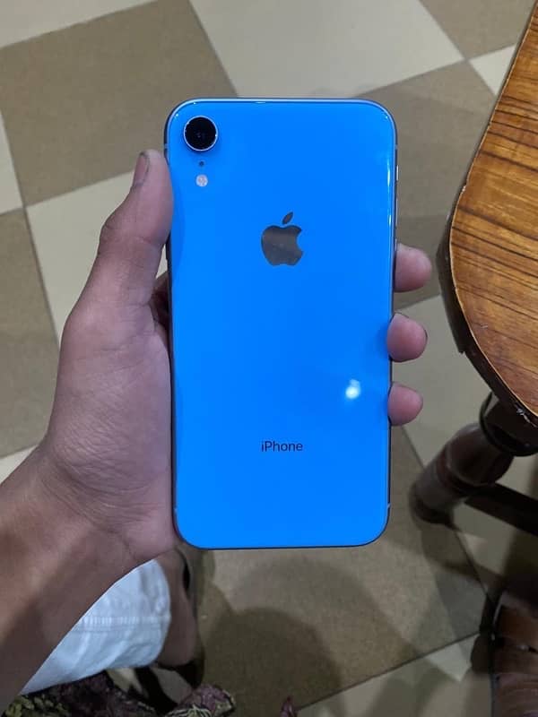 iPhone xr 64 gb jv 6