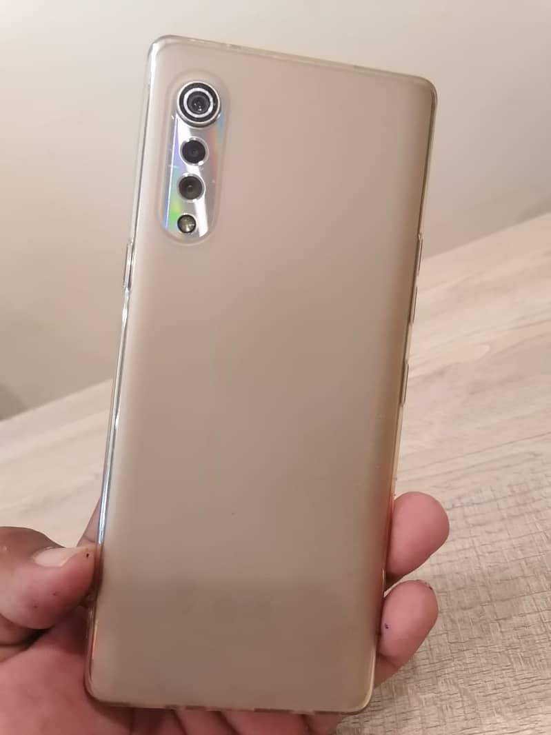 LG Velvet 5