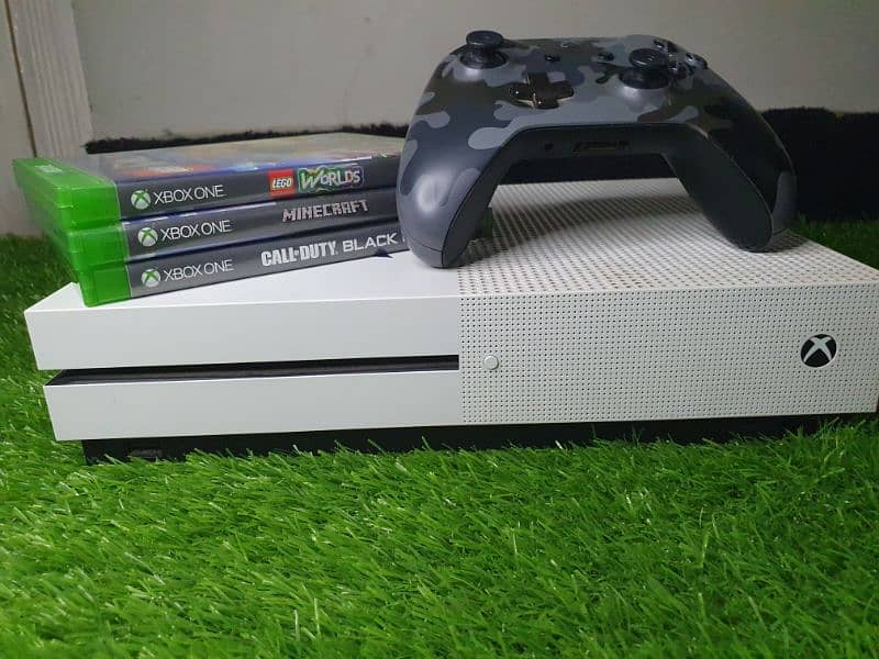 Xbox one s with games 3