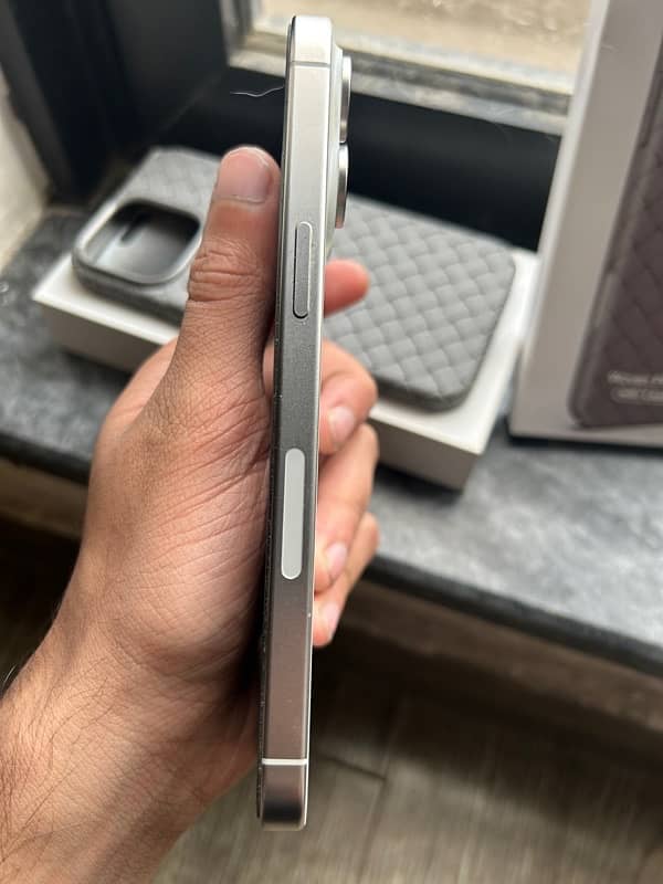 iPhone 15 pro max 256gb LLA 5