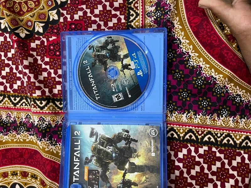 titanfall 2 ps4 dvd 0