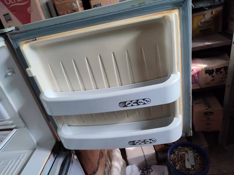 Orient Fridge for sale 3