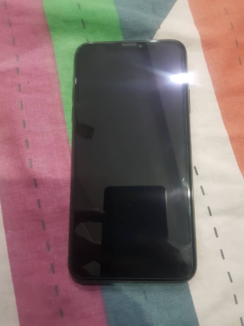 iPhone 11 Pro Max 256gb pta 2