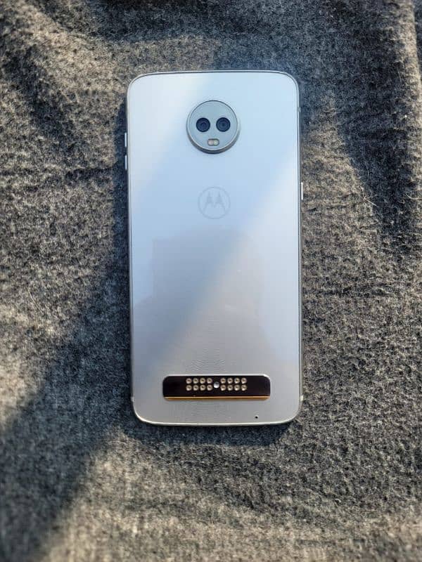 Motorola Z3 play 4gb 64 gb 5