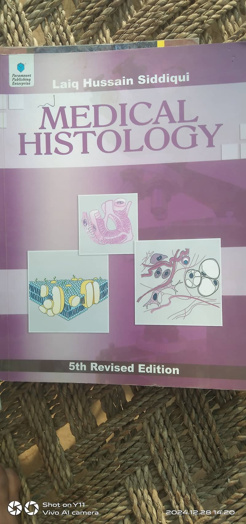 Medical book for MBBS first year 0