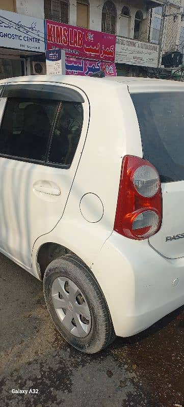 Toyota Passo 2012 7