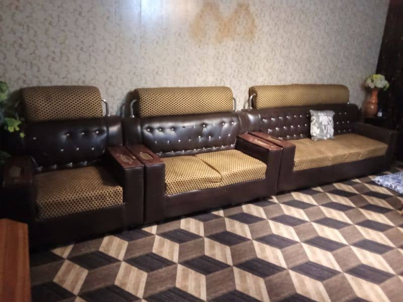 complete sofa set 1,2 and 3 seater 0