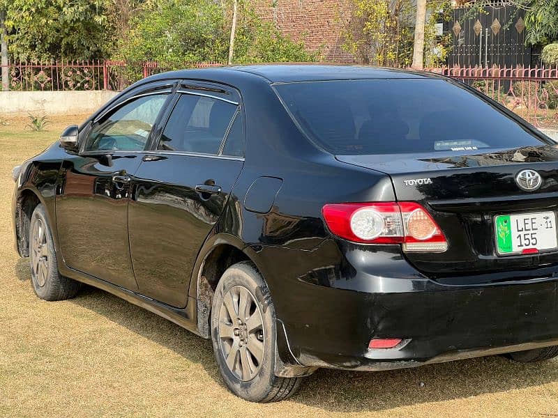 Toyota Corolla GLI 2011 3