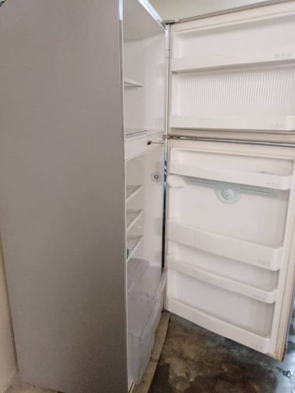 LG Refrigerator Jumbo 0